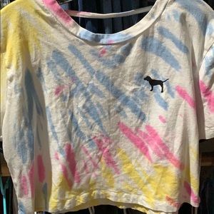Pink tie dye shirt cropped